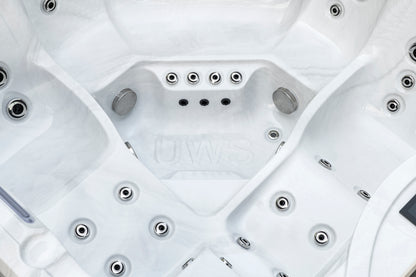 Canterbury Spa - The Elevate 6 Person