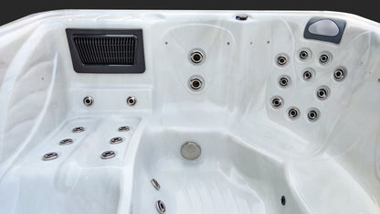 Canterbury Spa - The Serenity 6 Person